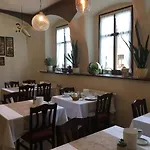 Alt Hotel 3*